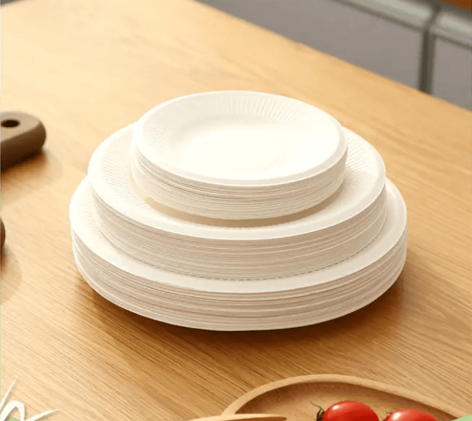 biodegradable paper plates are easier to degrade and more environmentally friendly
